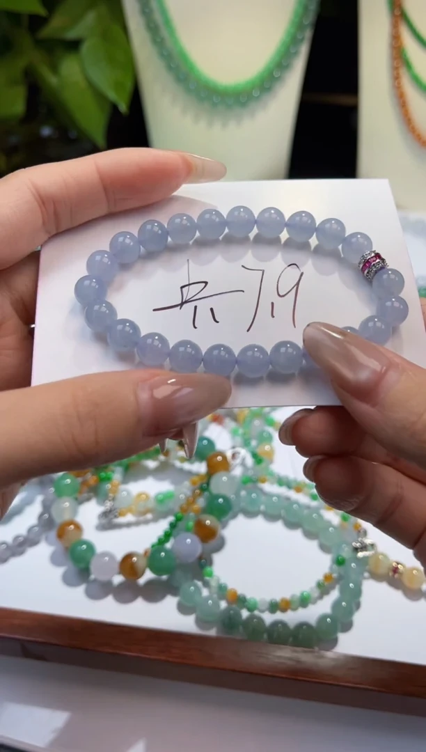 定制翡翠未镶嵌缅甸天然翡翠A货