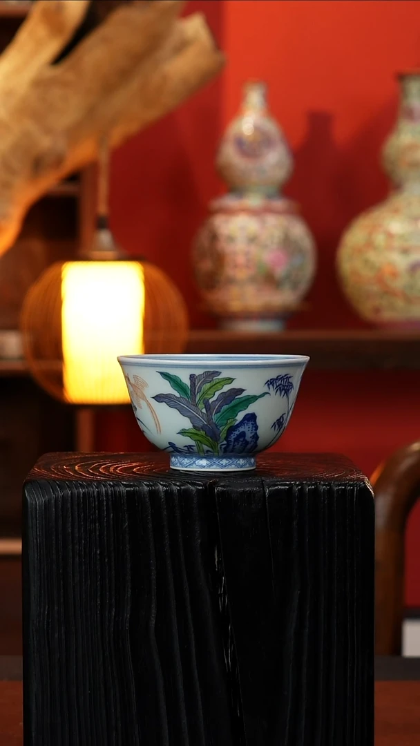 摆件皇窑五彩蕉叶纹单杯
