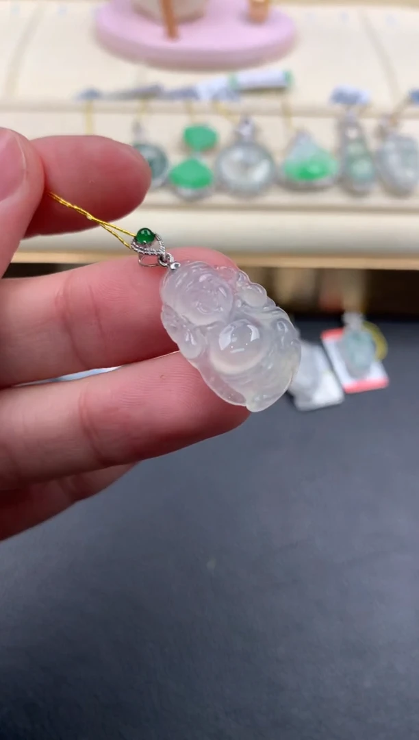 【闪购商品】翡翠颈饰18K金镶嵌D991