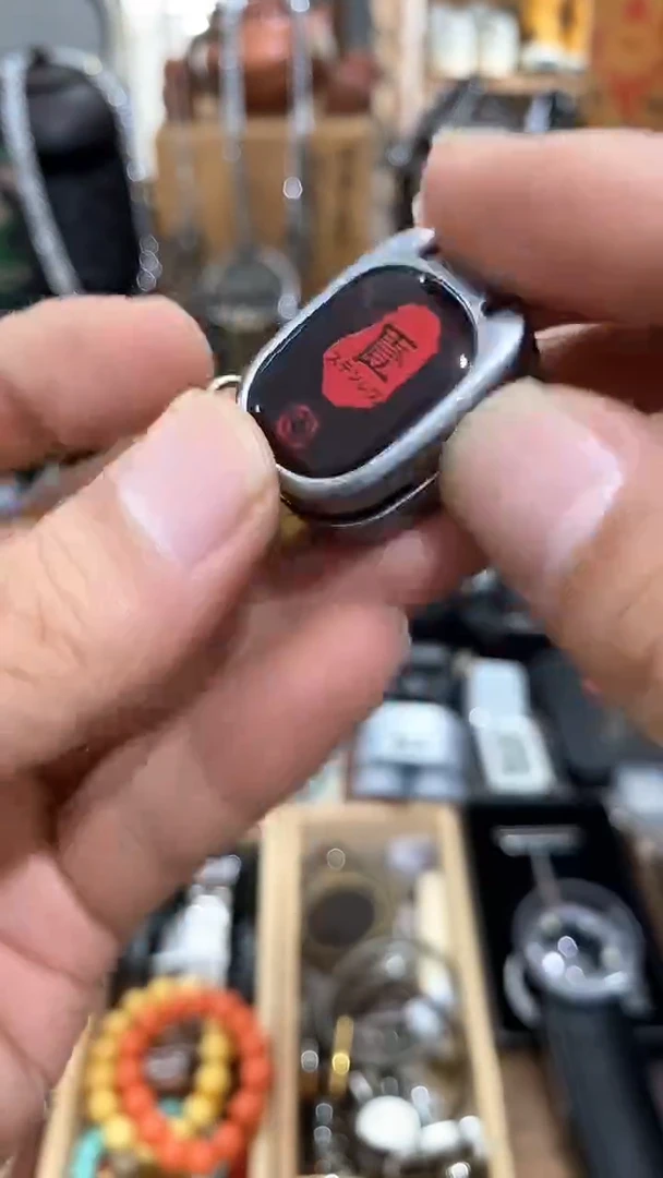 瓷片闪购商品  如图所示
