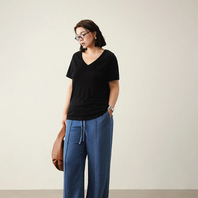 【折扣款】PLUSMALL 慢享牛仔 100天丝抽绳松紧腰牛仔裤PLUS2504030