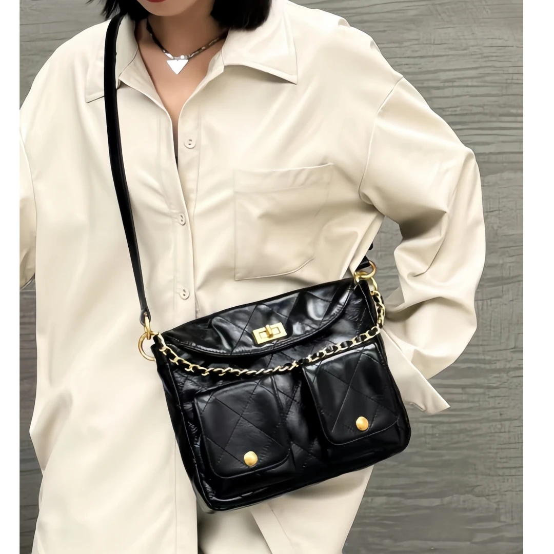 【Yì CHEN】KLL-66062-黑色 简约时尚女士新款轻奢单肩斜跨包