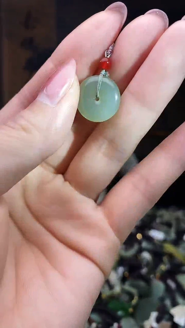 颈饰未镶嵌和田玉多样性发货，拍一发一