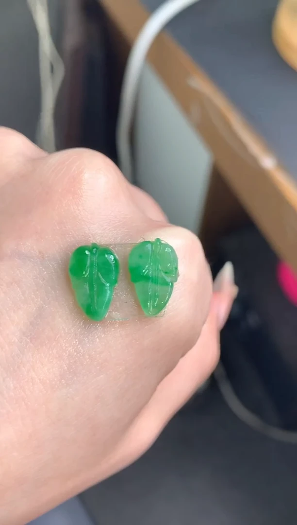 未镶嵌定制翡翠一对叶子