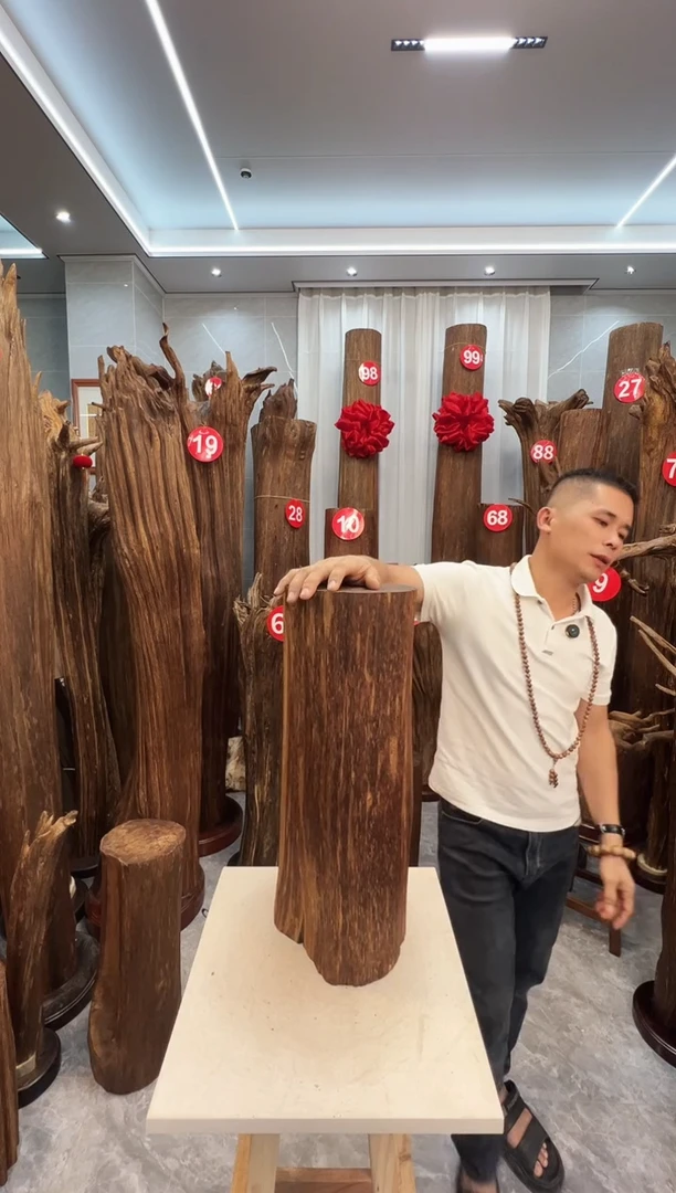 沉香摆件钟*堂沉香原料