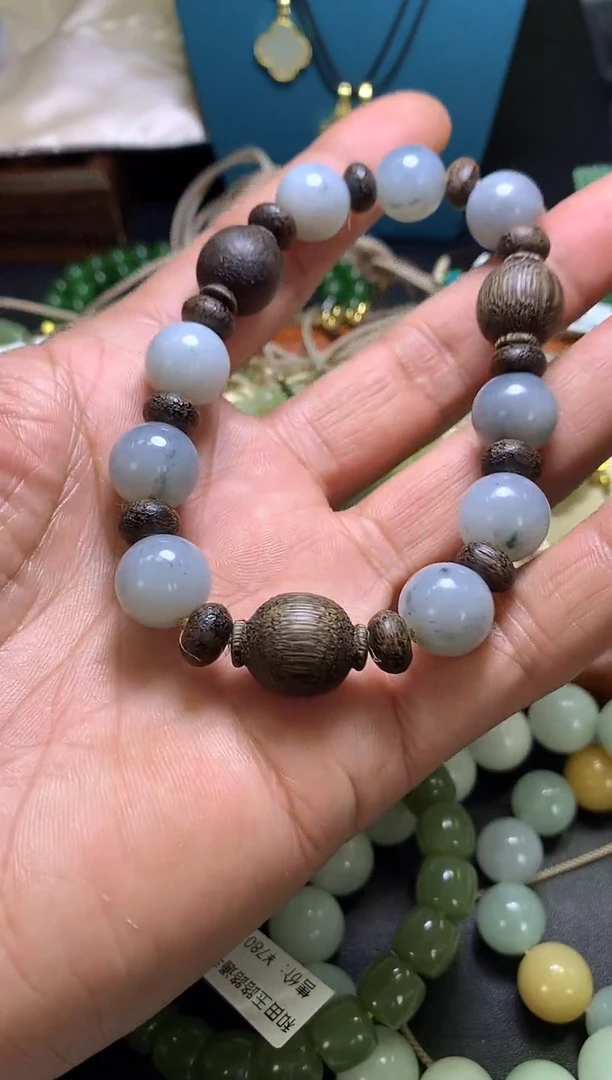 未镶嵌手串翡翠翡翠