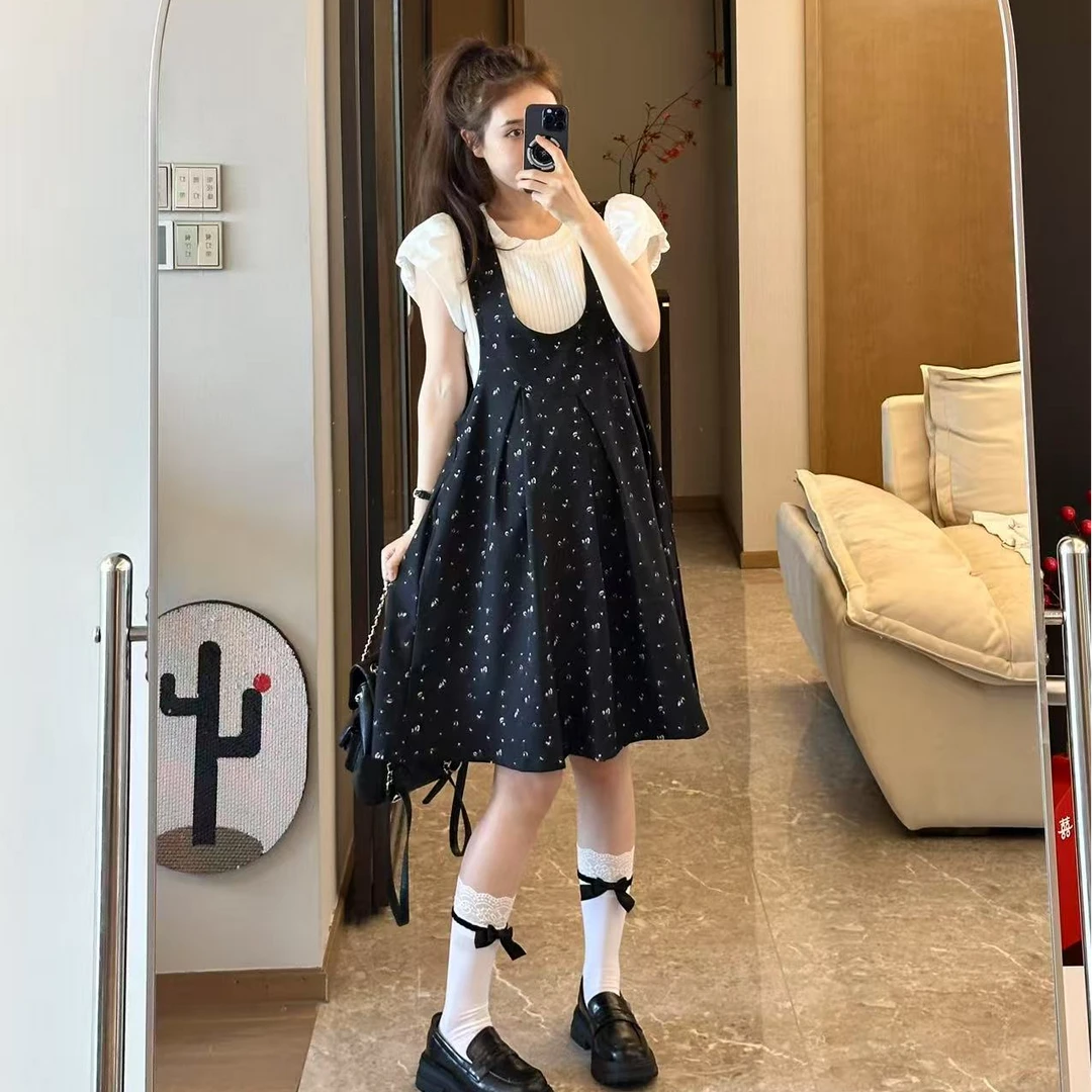 时髦孕妇装新款夏季时尚洋气甜美短袖上衣加背带裙减龄显瘦两件套