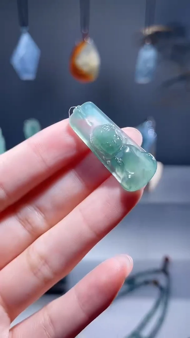 颈饰未镶嵌翡翠宝宝佛