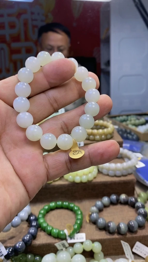 【闪购商品】和田玉（糖玉）手链未镶嵌、