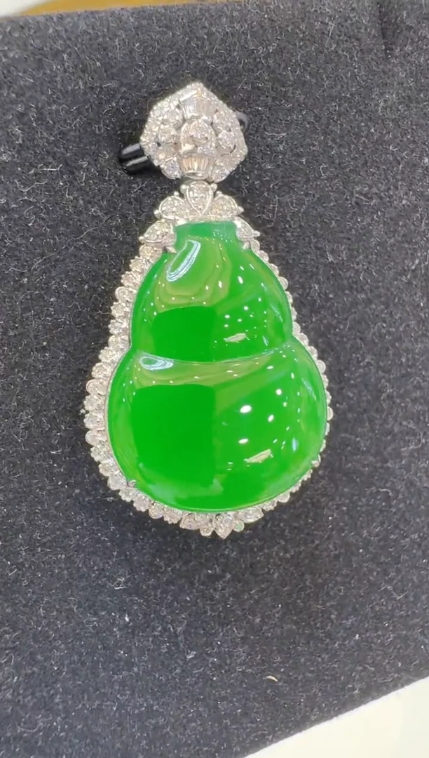 翡翠18K金镶嵌吊坠(不含链)多样性团购发一件