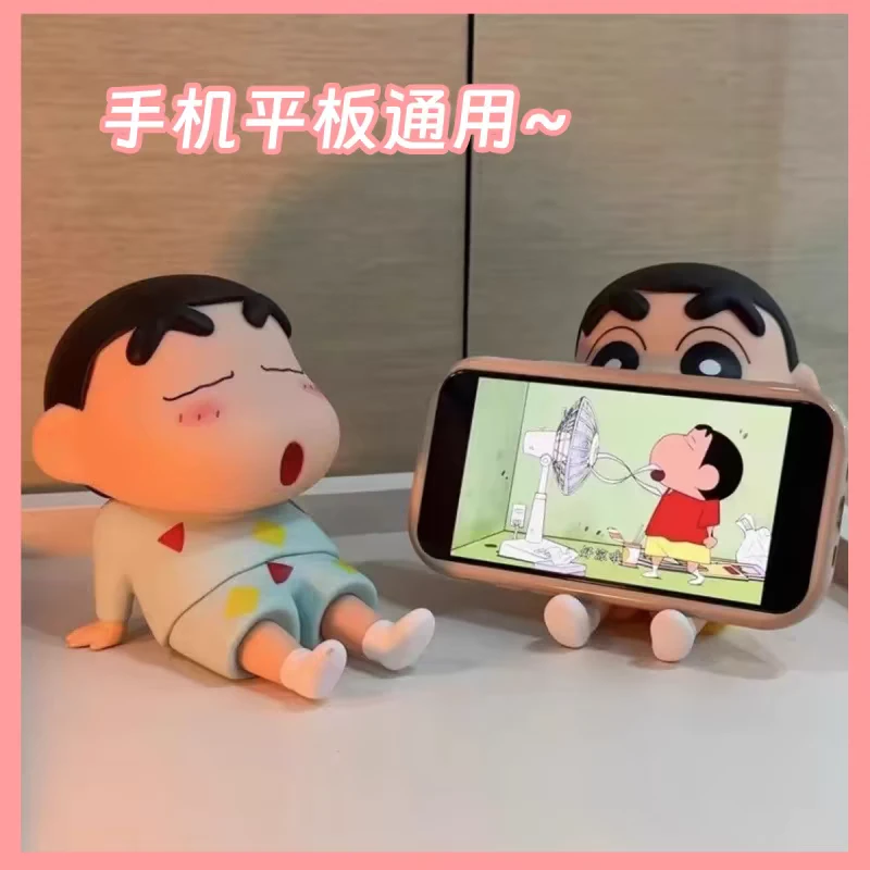 网红创意卡通支架日漫蜡笔小新手办桌面摆件多功能手机车载支架