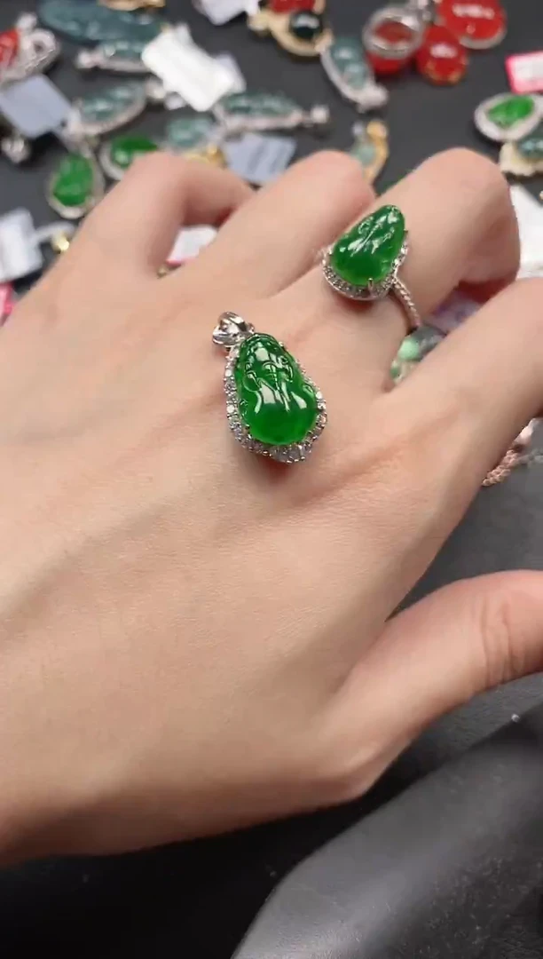 银S925镶嵌戒指翡翠51511