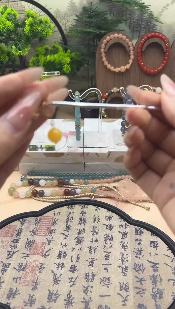 蜜蜡未镶嵌耳饰85