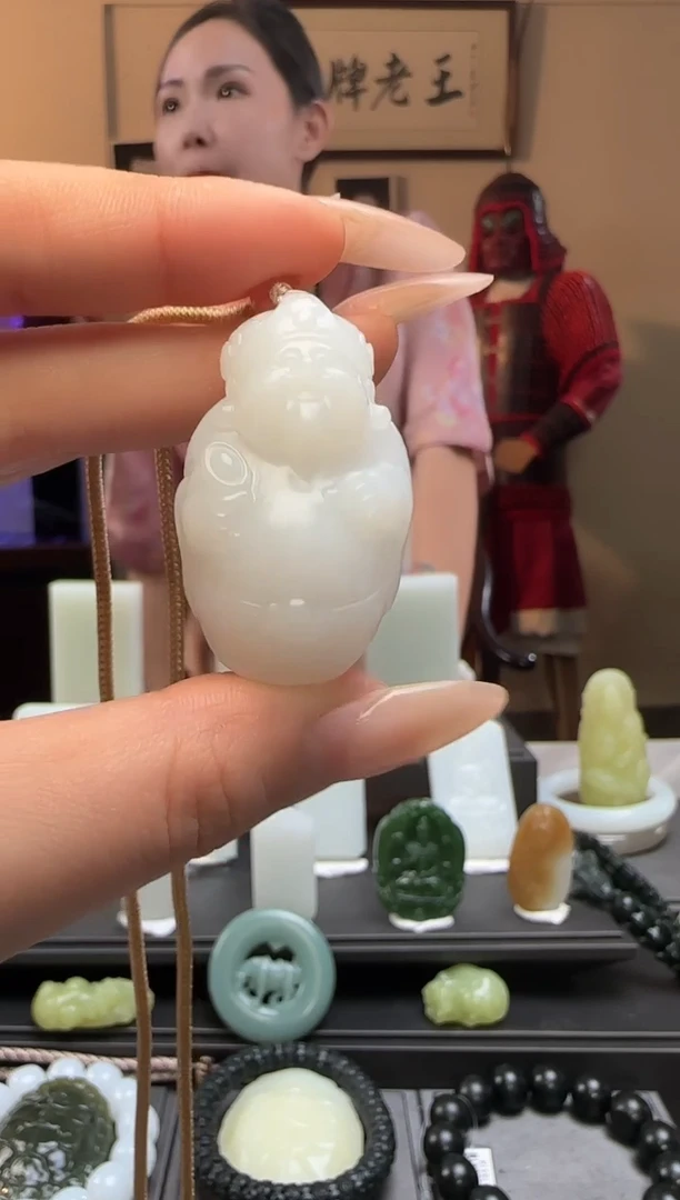 【闪购商品】和田玉白玉财神未镶嵌吊坠