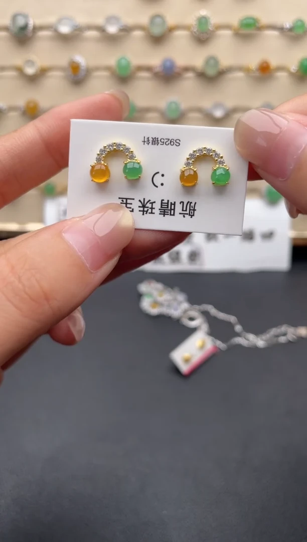 银S925镶嵌戒指翡翠一物一证一礼盒
