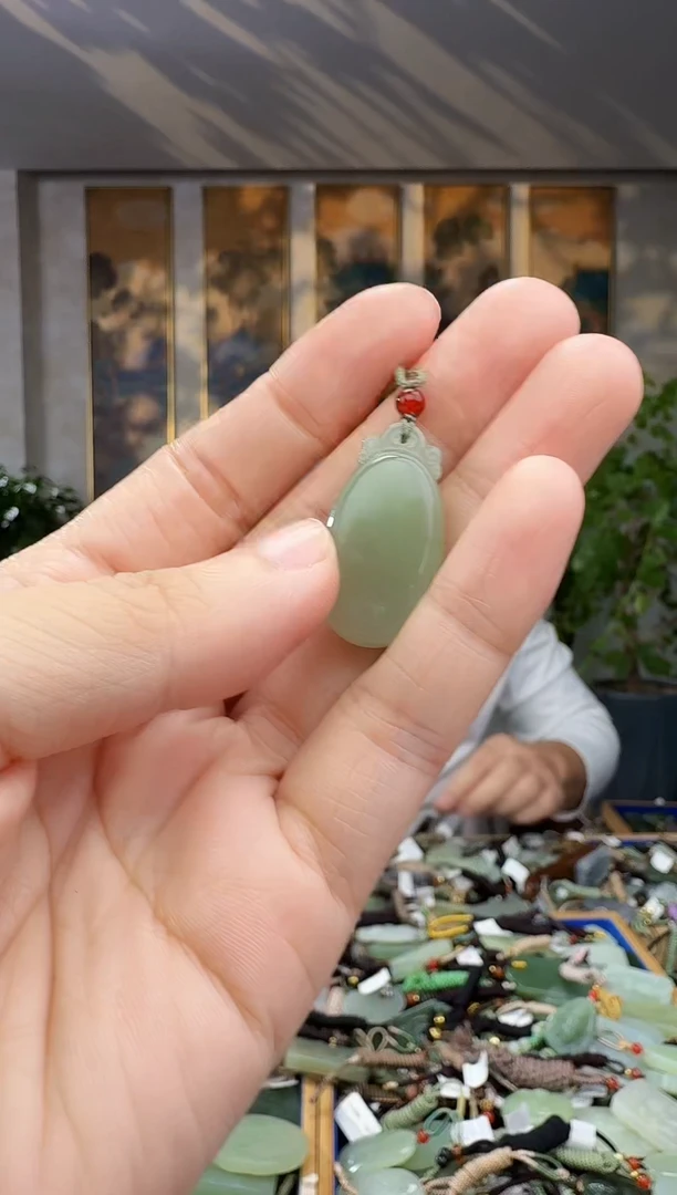 未镶嵌和田玉挂件拍一发一
