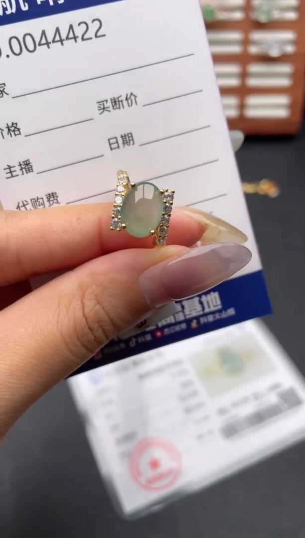 翡翠戒指银S925镶嵌一物一证一礼盒