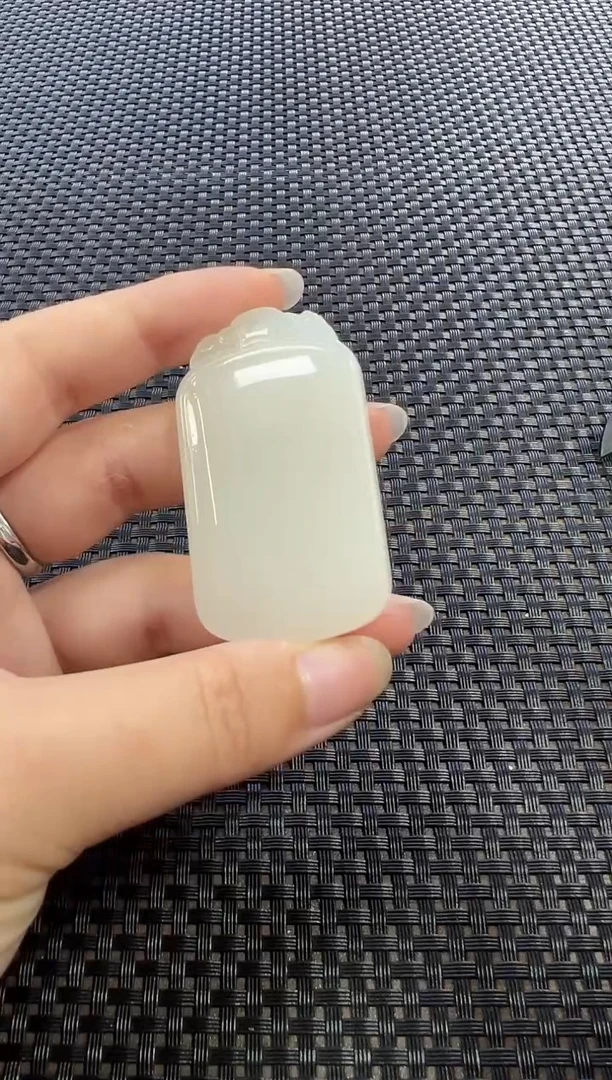 和田玉未镶嵌挂件（多样性发一件）0438