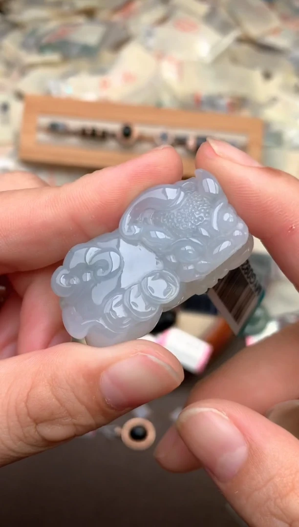 未镶嵌挂件翡翠一