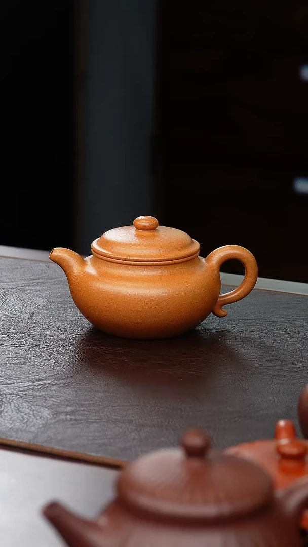 茶壶紫砂宝山黄金段泥仿古