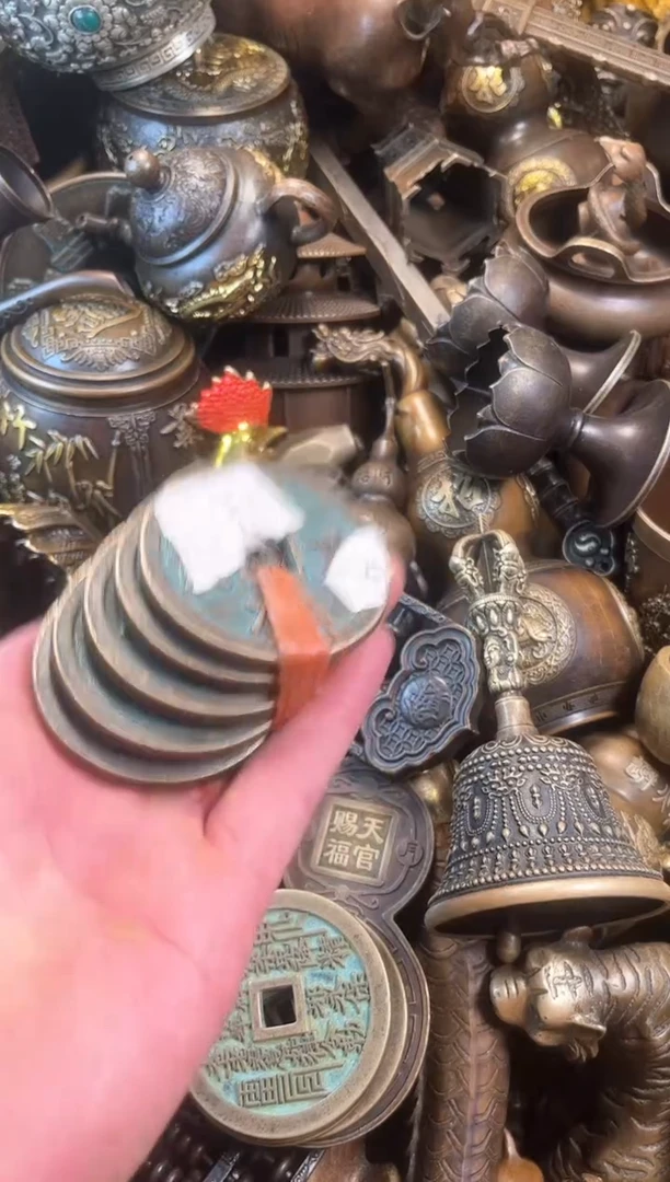 精美铜器点击下单