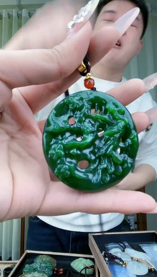 【闪购商品】和田玉挂件未镶嵌拍一发一，多样性发货！