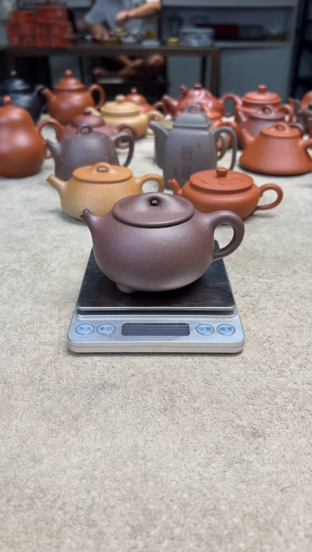 茶壶紫砂竞拍关注右下角参与。