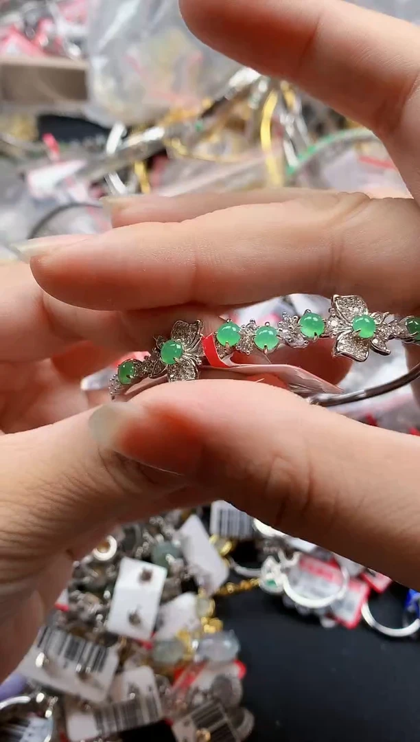 银S925镶嵌戒指翡翠天然A货缅甸翡翠