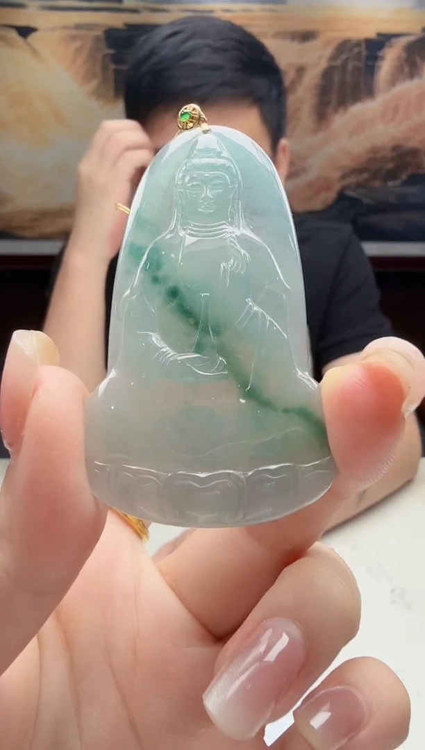翡翠未镶嵌吊坠(不含链)155