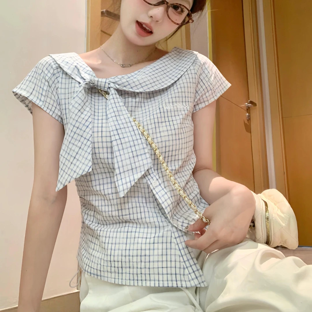 韩系ins甜美可爱风衬衫格纹蝴蝶结设计感领口修身格纹百搭上衣女