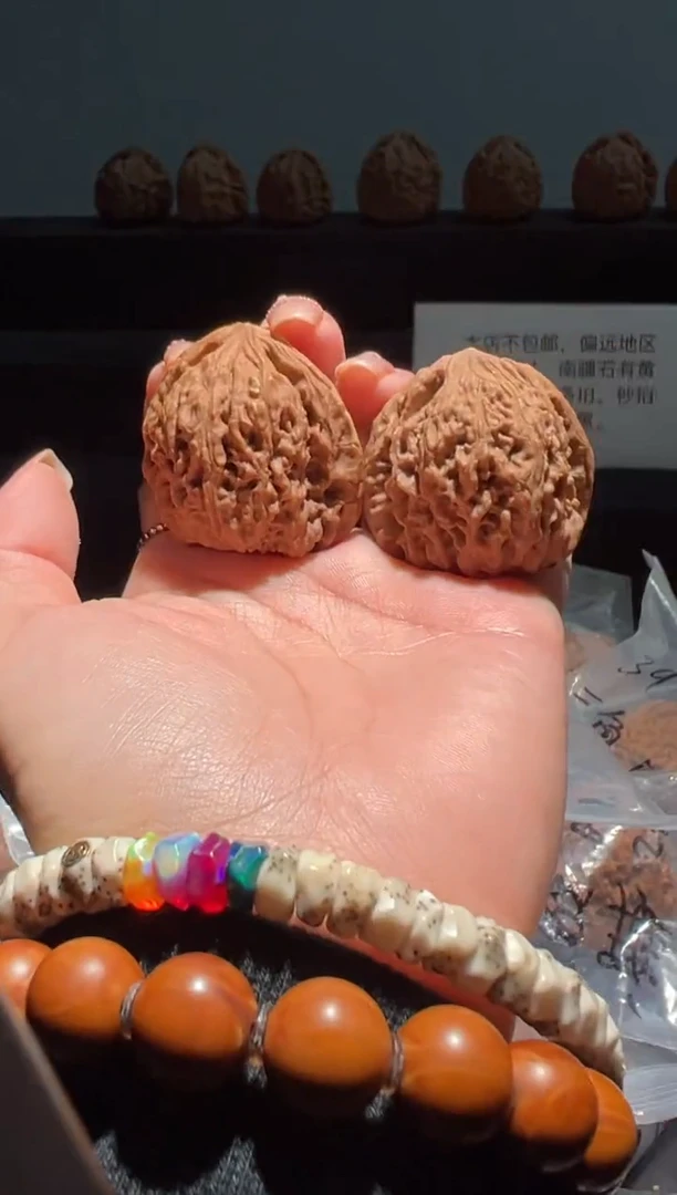 把件文玩核桃满**爸188南疆