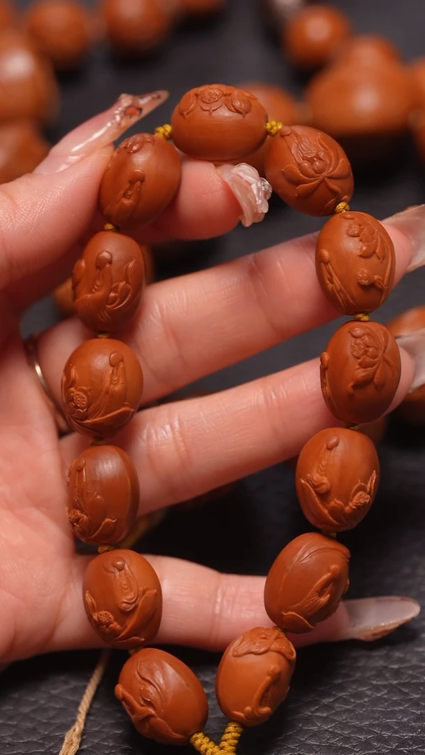 手串橄榄核1.5/单面小荷花无相