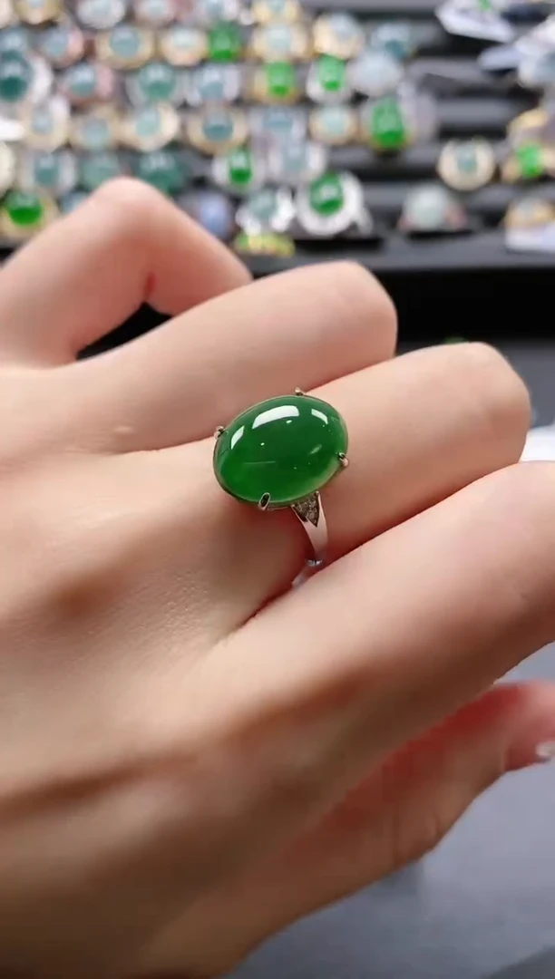 【闪购商品】翡翠戒指银S925镶嵌51511