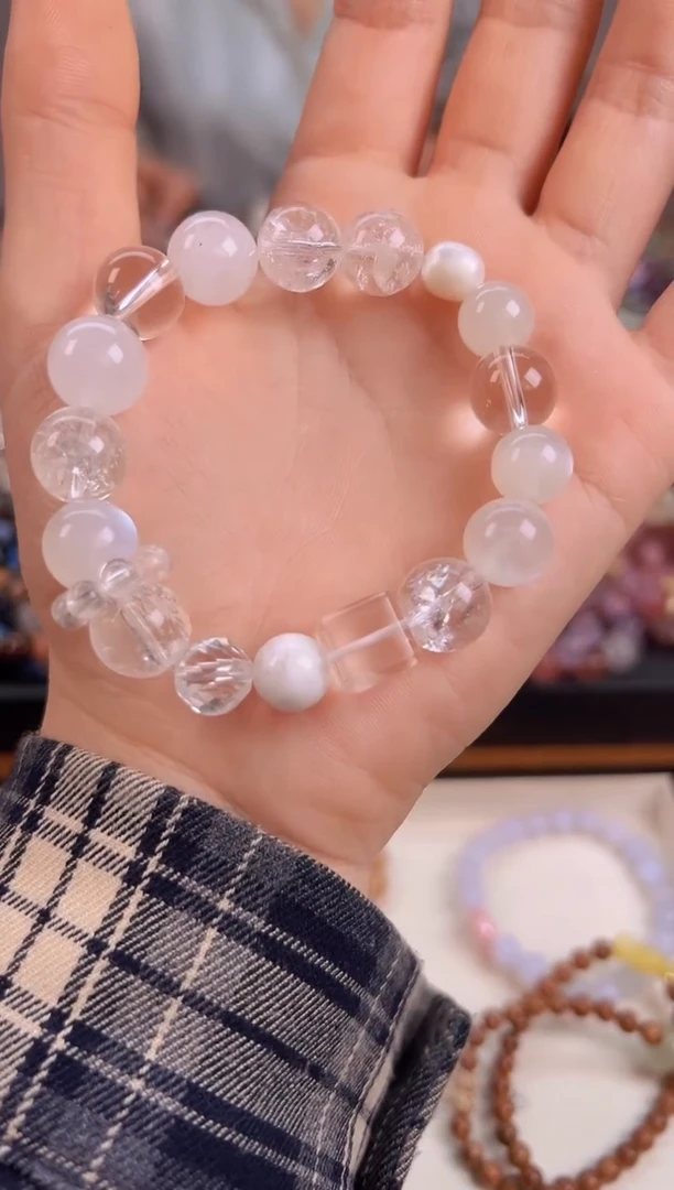 水晶手链未镶嵌金鑫