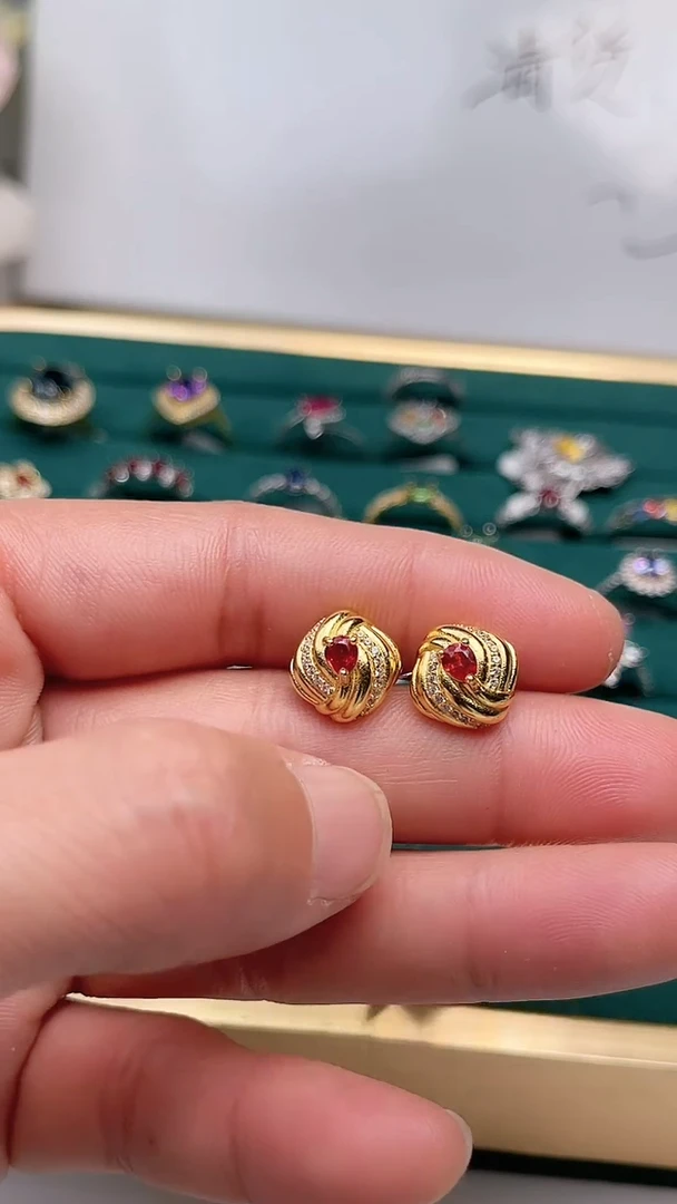 【闪购商品】蓝宝石耳饰银S925镶嵌戒指