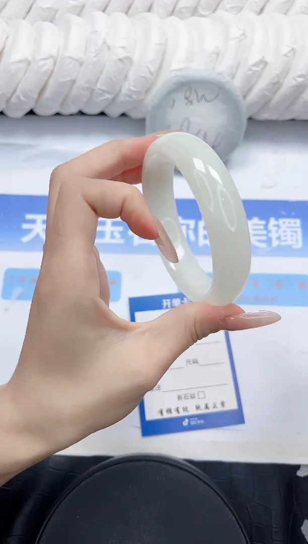 和田玉手镯未镶嵌336-60