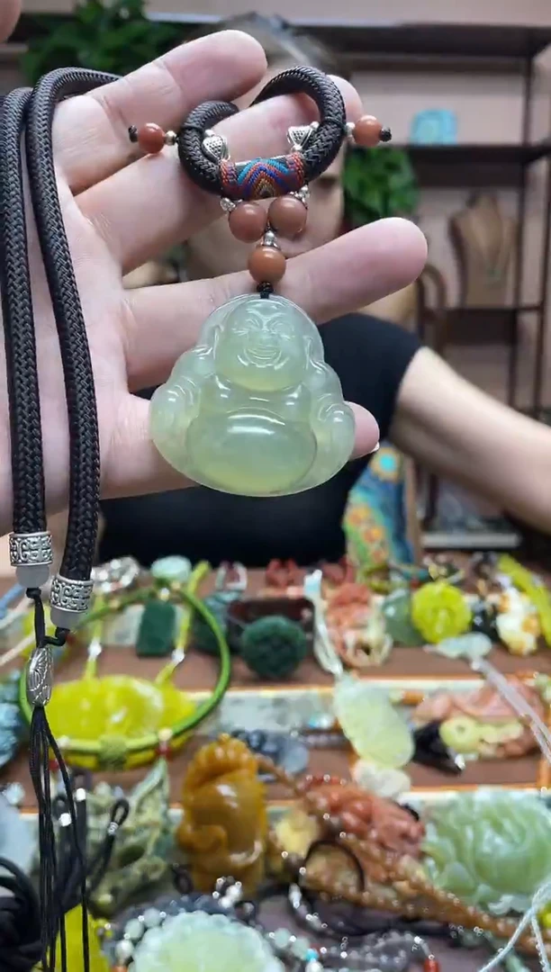 未镶嵌岫玉吊坠·1