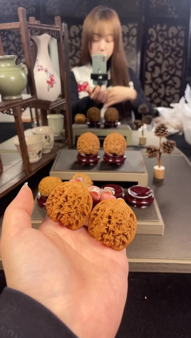 【闪购商品】文玩核桃把件满天星39尺-9