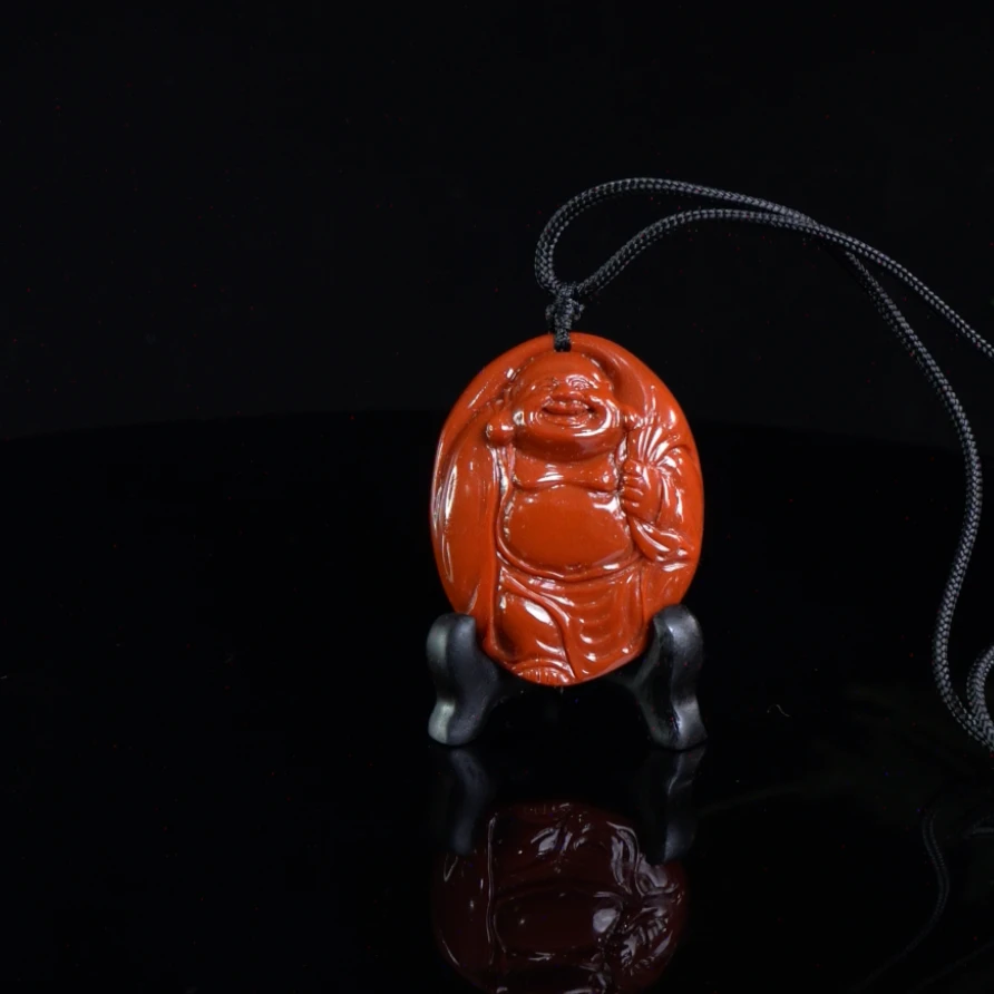 Lot.26.蜡烛红高山石布袋弥勒挂件25.6克4.7x3.6x1.2cm