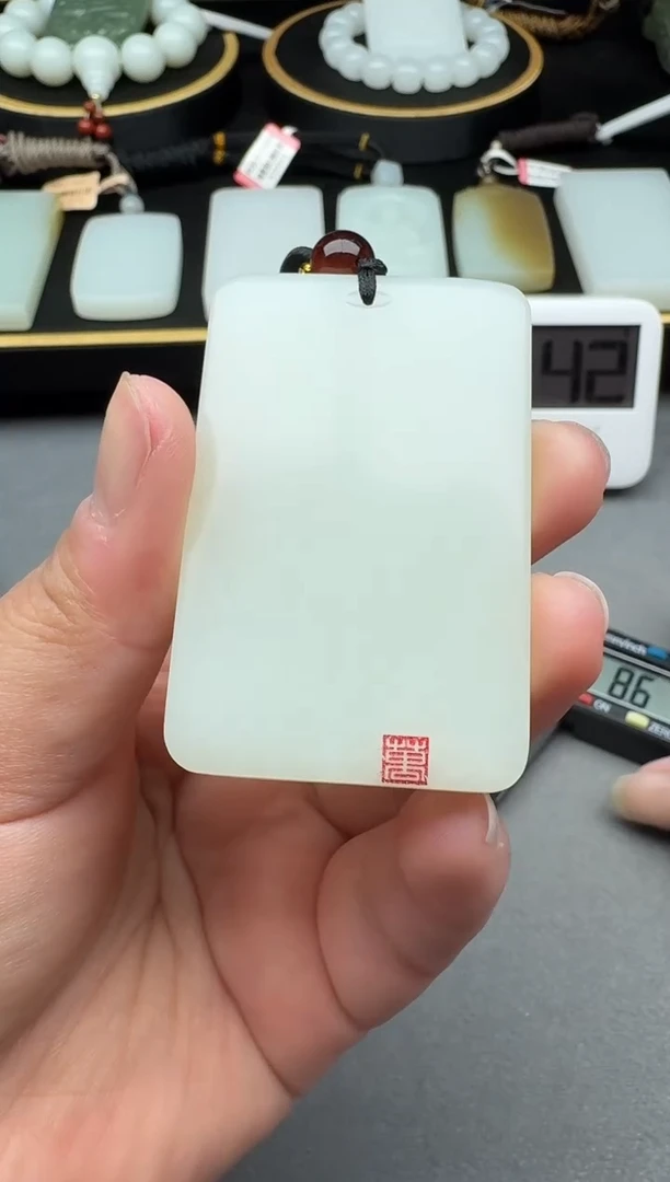 颈饰未镶嵌和田玉4