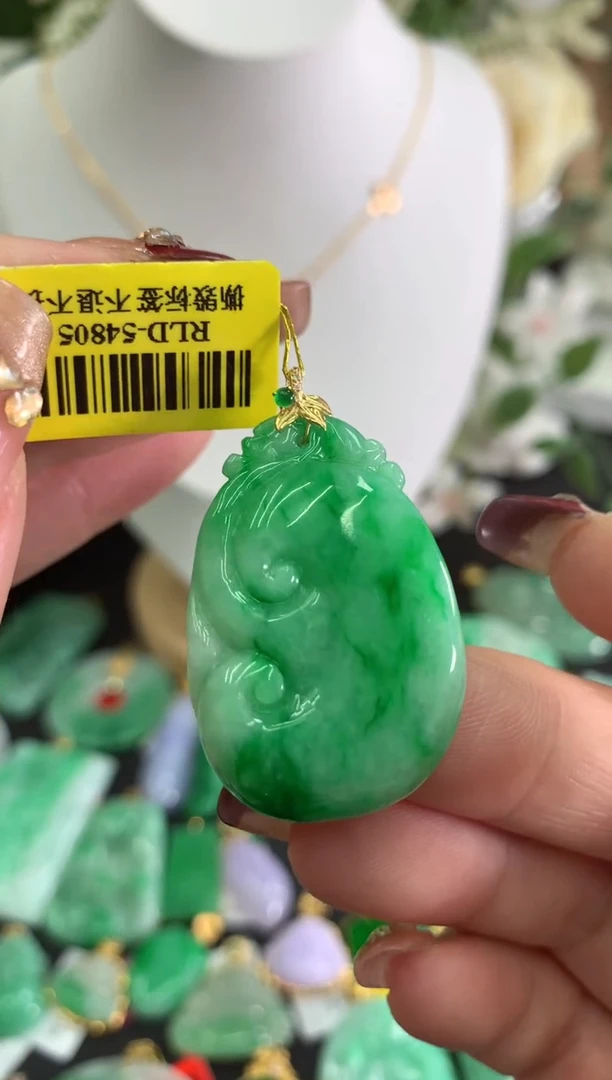 【闪购商品】翡翠吊坠(不含链)18K金镶嵌挂件
