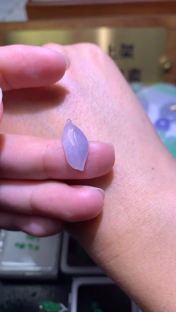 未镶嵌定制翡翠毛货