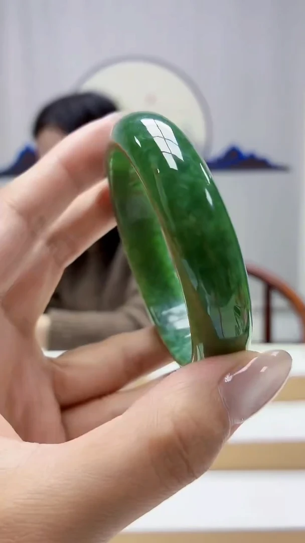 未镶嵌定制翡翠漫**生4852MM-毛货手镯（61圈）56