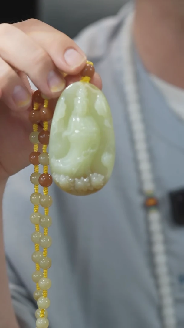 和田玉未镶嵌颈饰观音