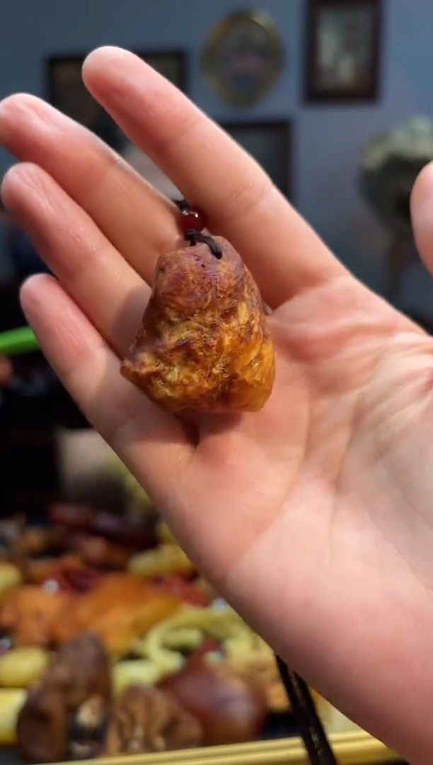 琥珀颈饰未镶嵌吊坠