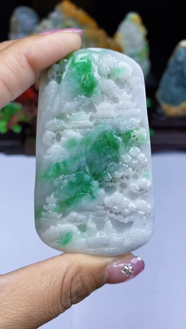 【闪购商品】翡翠颈饰未镶嵌翡翠A货
