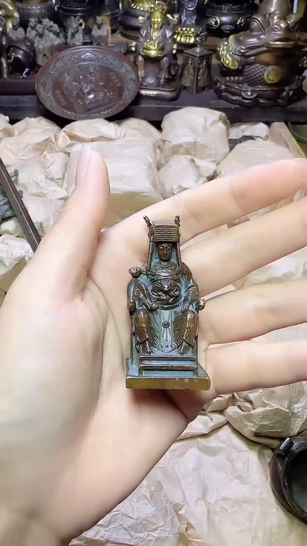 铜器摆件铜器摆件