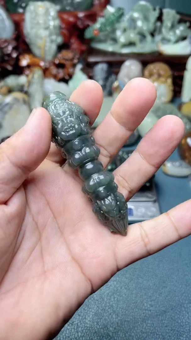 未镶嵌和田玉把件-