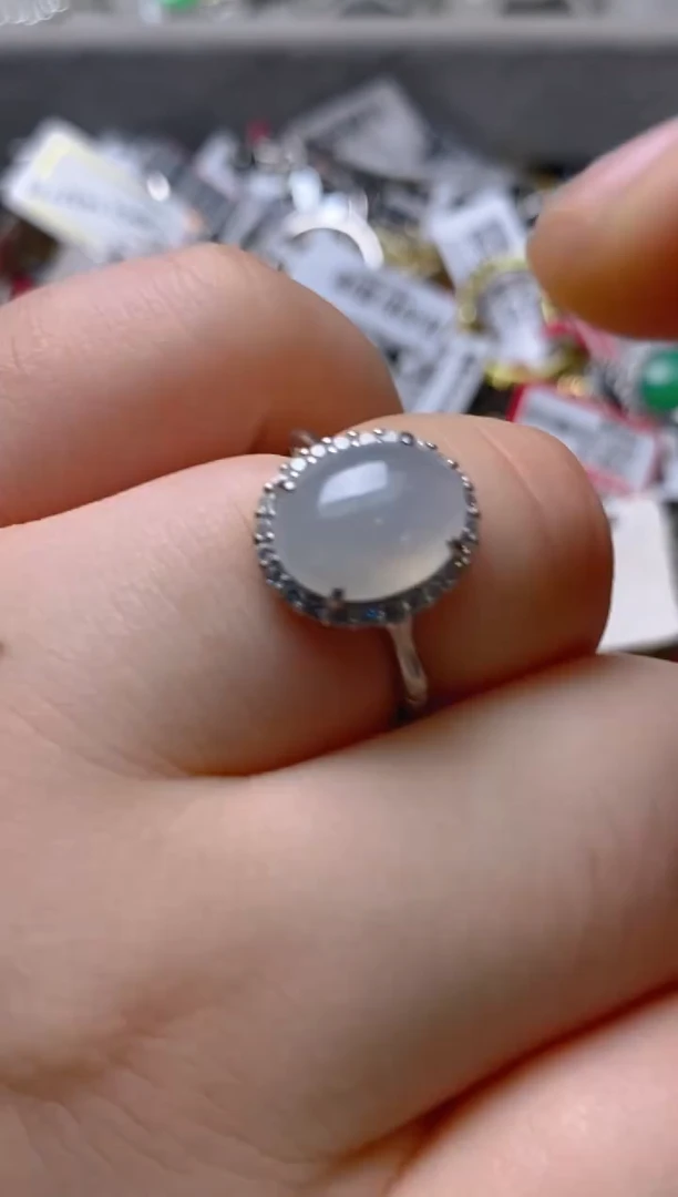 银S925镶嵌戒指翡翠百内无证书