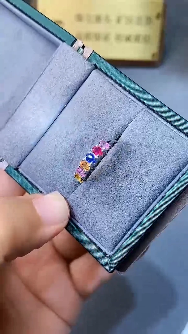 【闪购商品】彩色蓝宝石戒指银S925镶嵌354